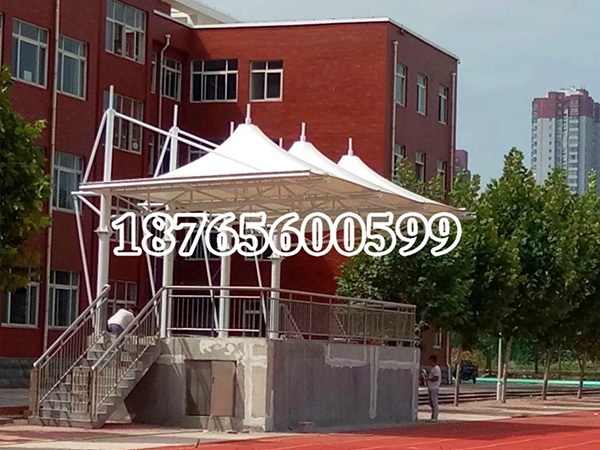 枣庄薛城小学体育场看台